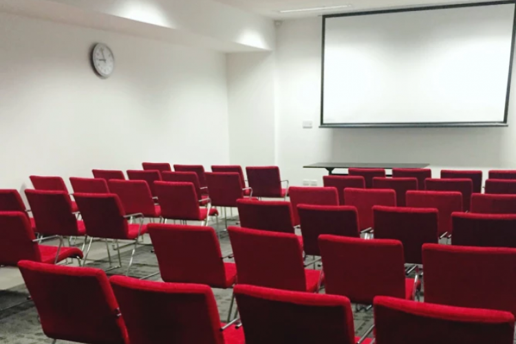 Large Meeting Rooms