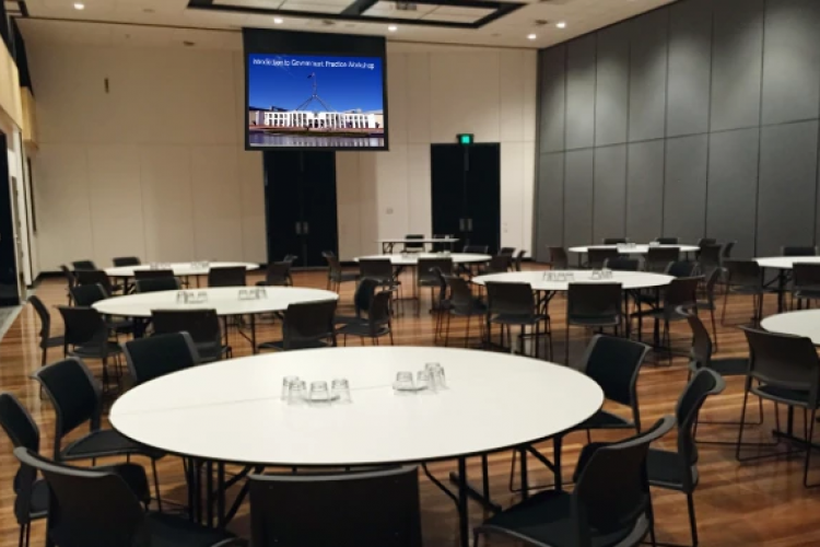 Virtual Tour of Small Meeting Rooms